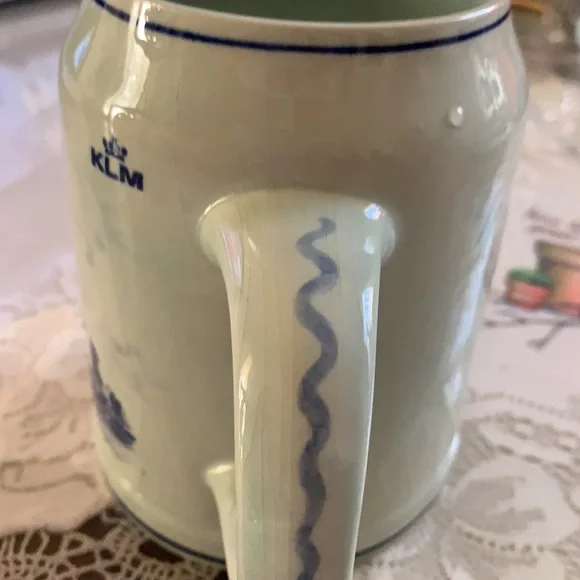 HOLLAND DELFT BLUE LARGE COFFEE CUP MUG WINDMILL SOUVENIR  “KLM” VINTAGE VTG - Picture 7 of 13